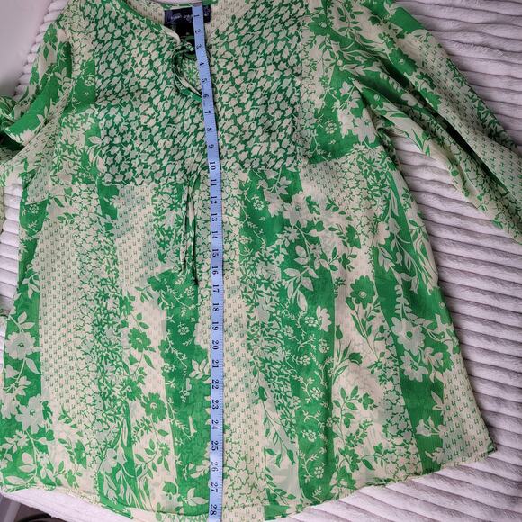 Susan Graver Green and Cream Floral Blouse XL Pullover Artsy Cottagecore Flowy - Picture 7 of 11